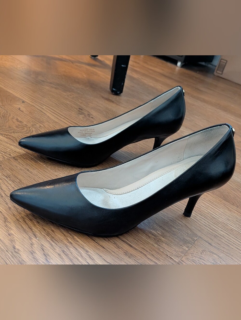 Black Cole Haan Go-to Park Heels 2.5in Size 6.5